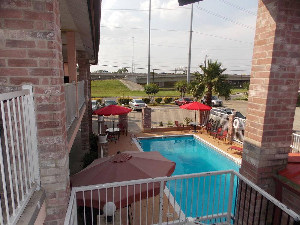 Econo Lodge Inn & Suites Downtown San Antonio Kültér fotó