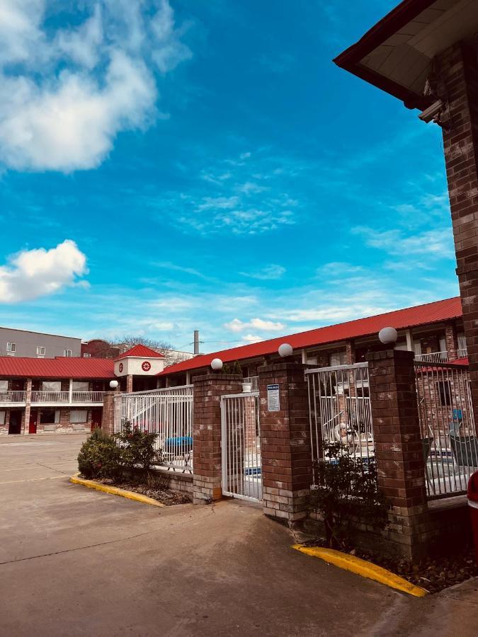 Econo Lodge Inn & Suites Downtown San Antonio Kültér fotó